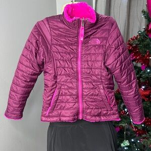 The North Face Reversible Mossbud
Swirl Jacket - Girls Sz XS (6)